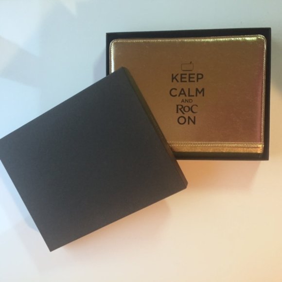 Gemline iPad Case Gold Leather Multi-Position - Picture 7 of 9